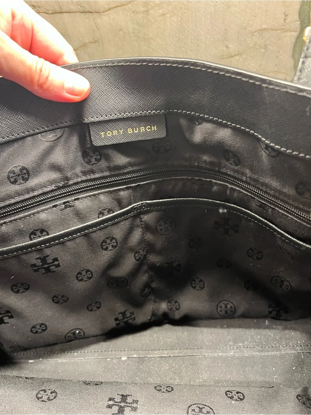 Tory Burch Black Logo-Print Interior Shoulder Bag